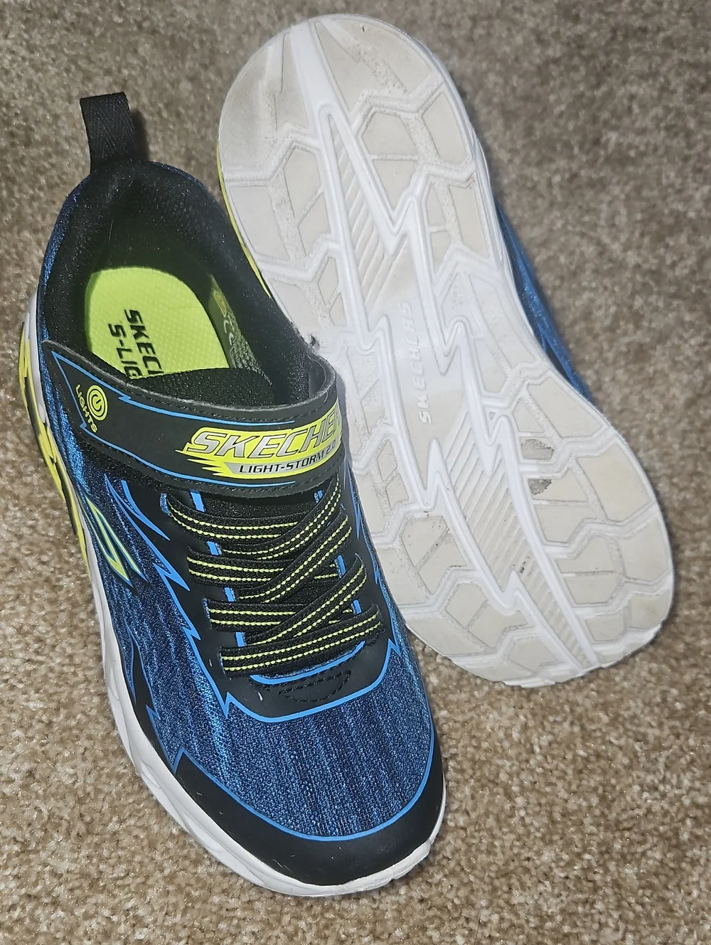 Skechers Boys' Light-Up Athletic Sneakers in Blue, Black & Neon Yellow Sz. 1